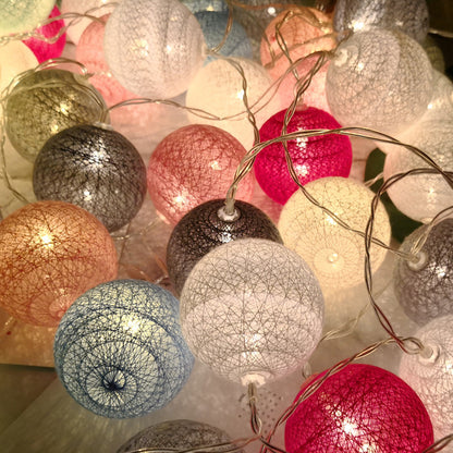 Net Red Girl Heart Lantern String Christmas Decoration Small Lantern